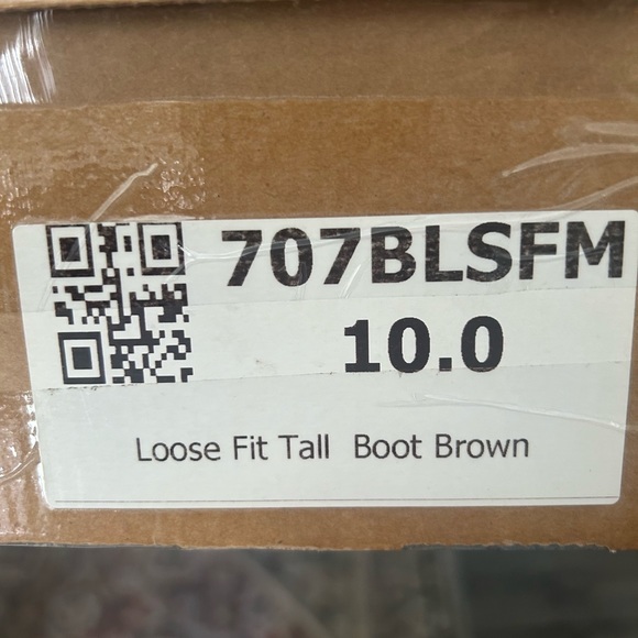 Atitlan Leather Brown Slouchy Suede Boots Size 10 NWOT - Picture 6 of 11